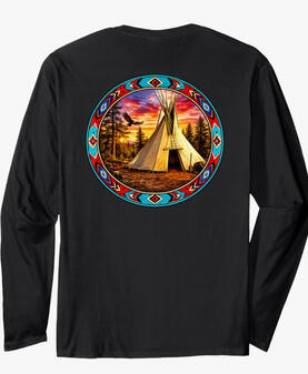 Native American teepee@sunset long sleeved T-shirt